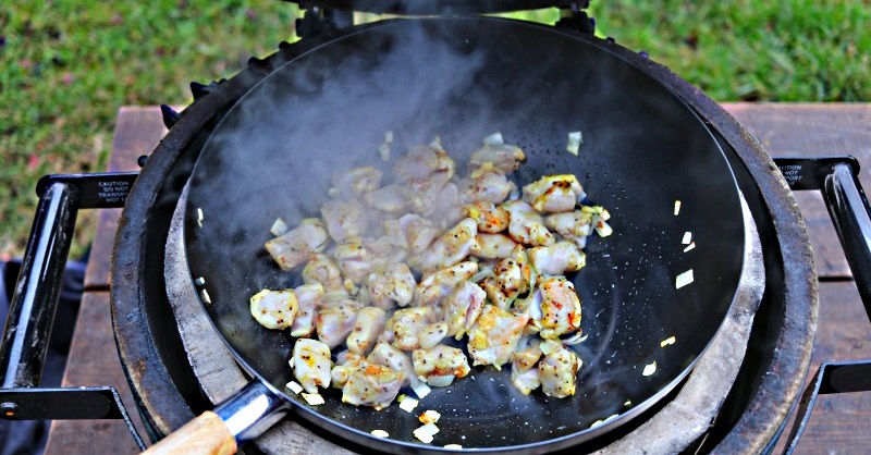How to Use A Wok on a Big Green Egg 